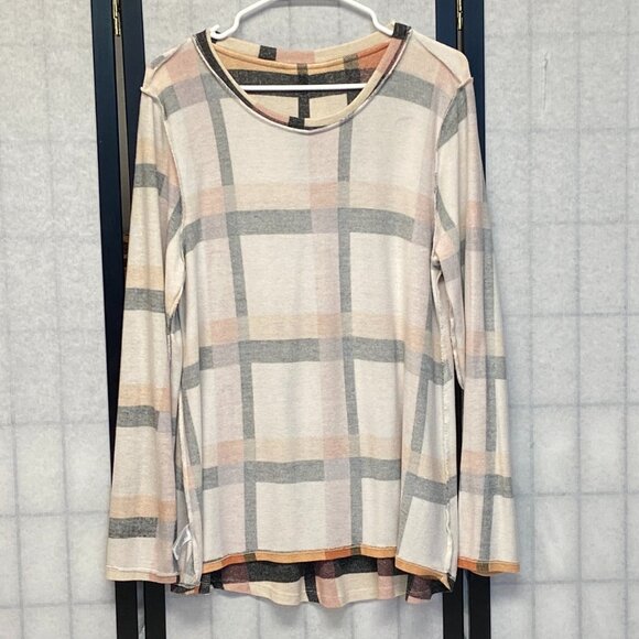 Studio B Bobeau Long Sleeve Scoop Neck Fuzzy Knit Pleat Back Plaid Tee Shirt XL - Picture 5 of 13